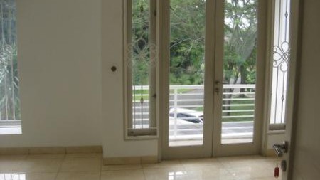 Dijual Rumah di Serpong