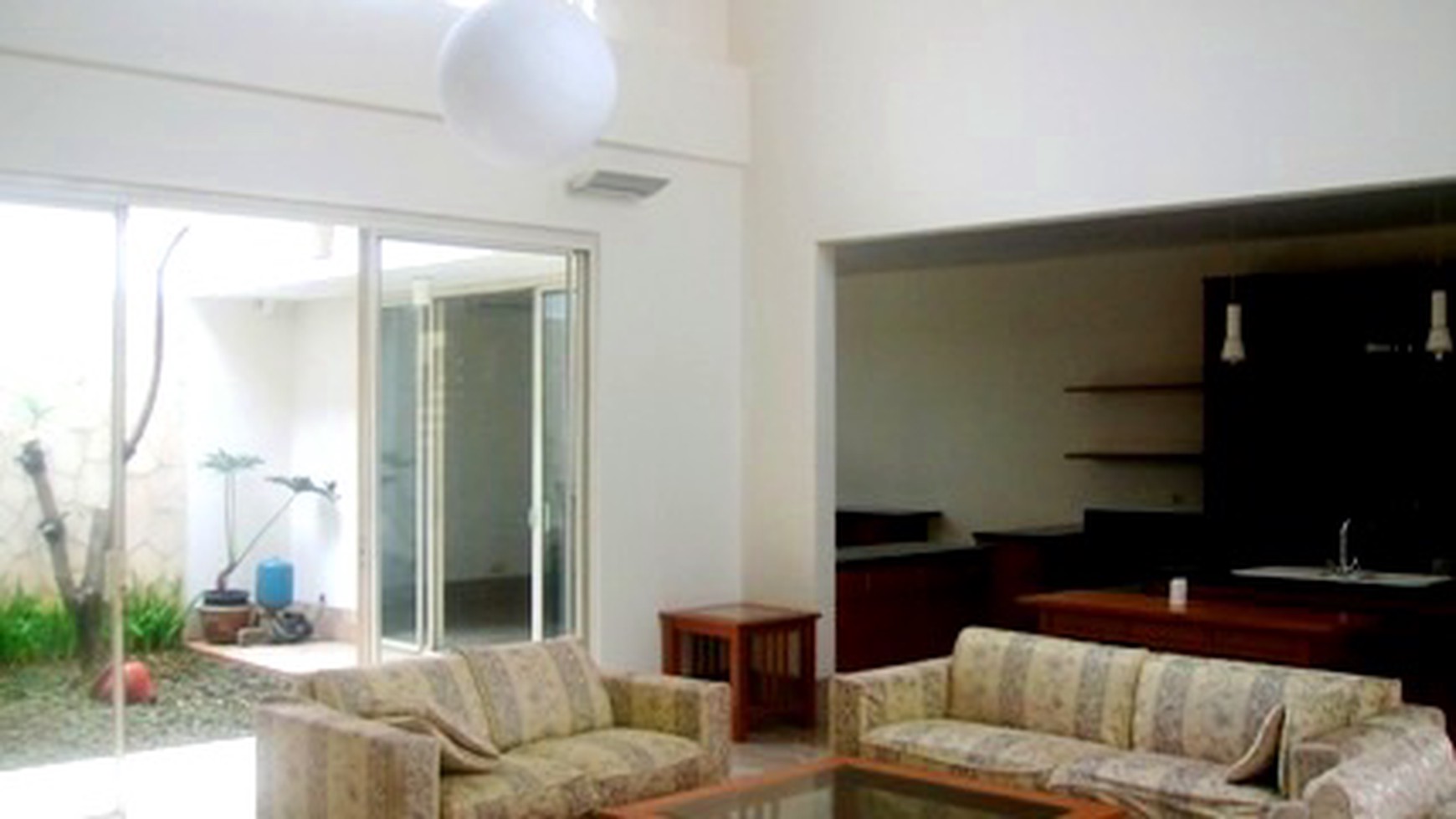 Fully Furnished...Quiet & Secure Area...in the Cluster..Close to JIS..