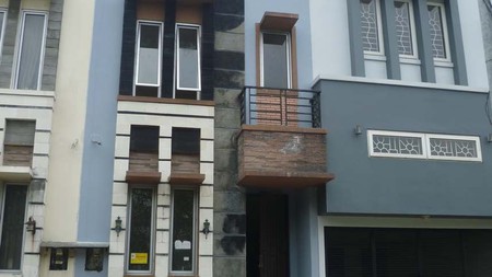 Disewakan Rumah Taman Holandia - Lippo Karawaci