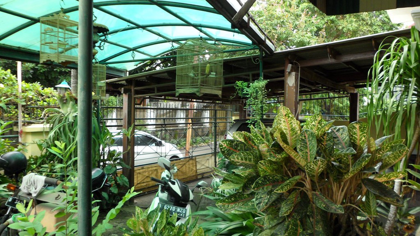 Rumah siap huni,good price  Pesanggrahan Jakarta Selatan