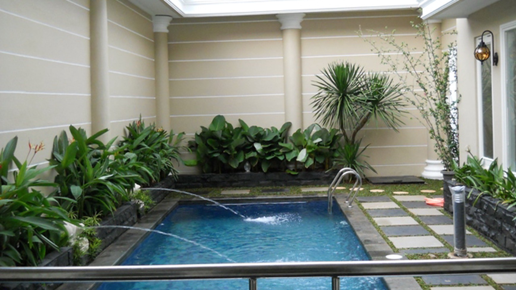 Rumah dijual di Kebayoran Baru