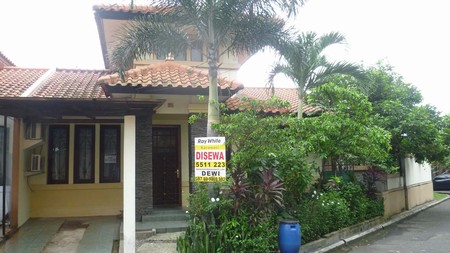 Disewakan Rumah Taman Parahyangan Furnish Tanah Besar - Lippo Karawaci