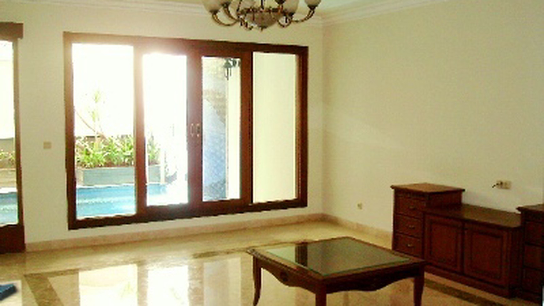 Newly House... Classice/Modern....Fully Furnished...