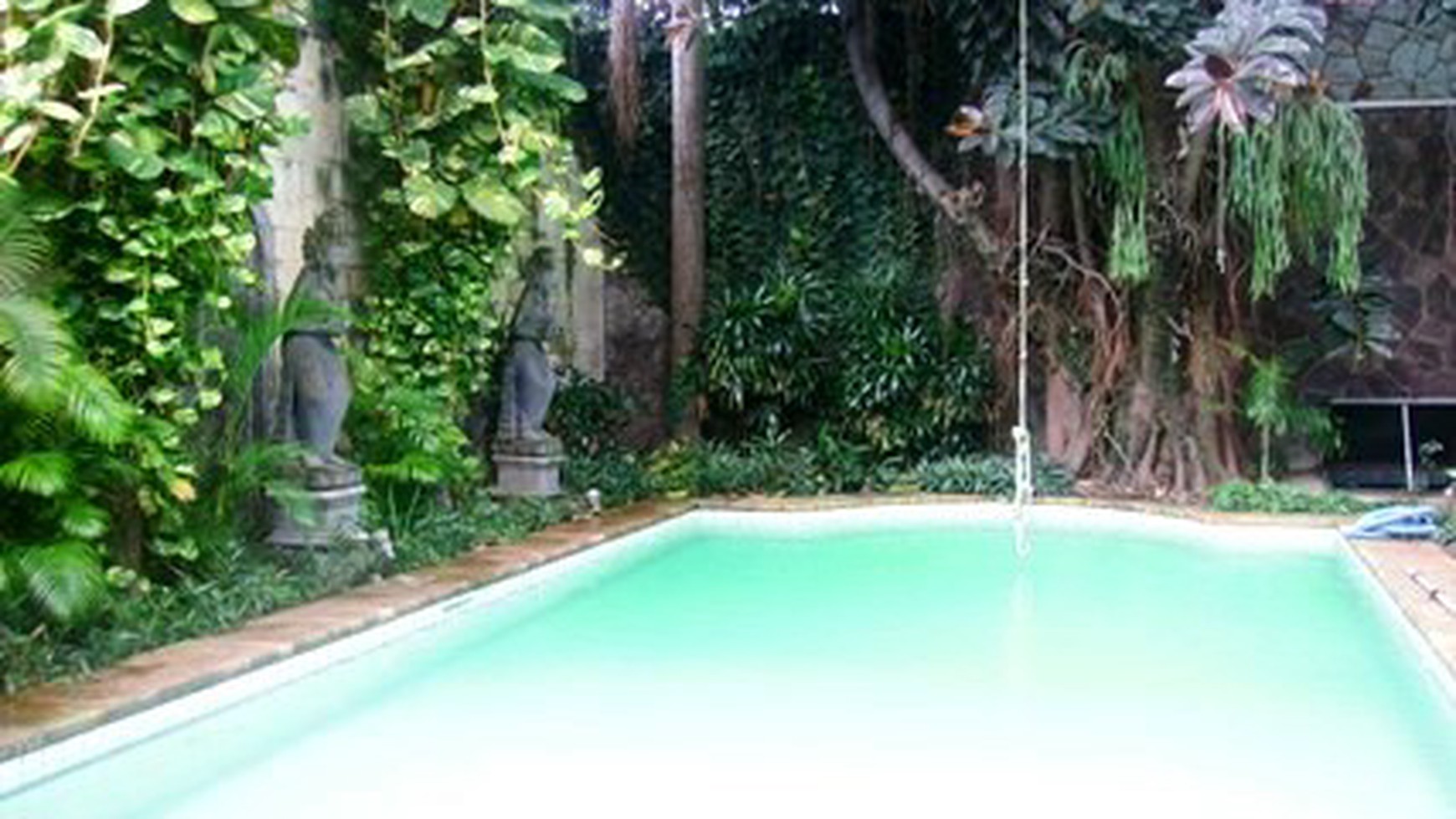 Quiet Area... Big Pool & Garden... Close to JIS..