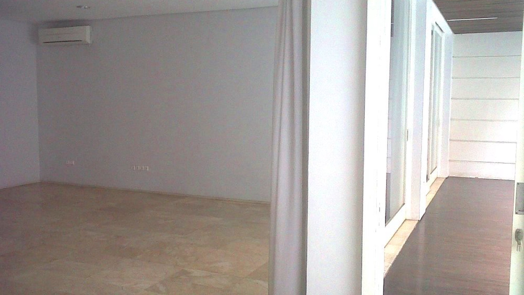 Newly...Minimalist Style...Nice Garden & Pool...Very Quiet & secure area...Close to JIS