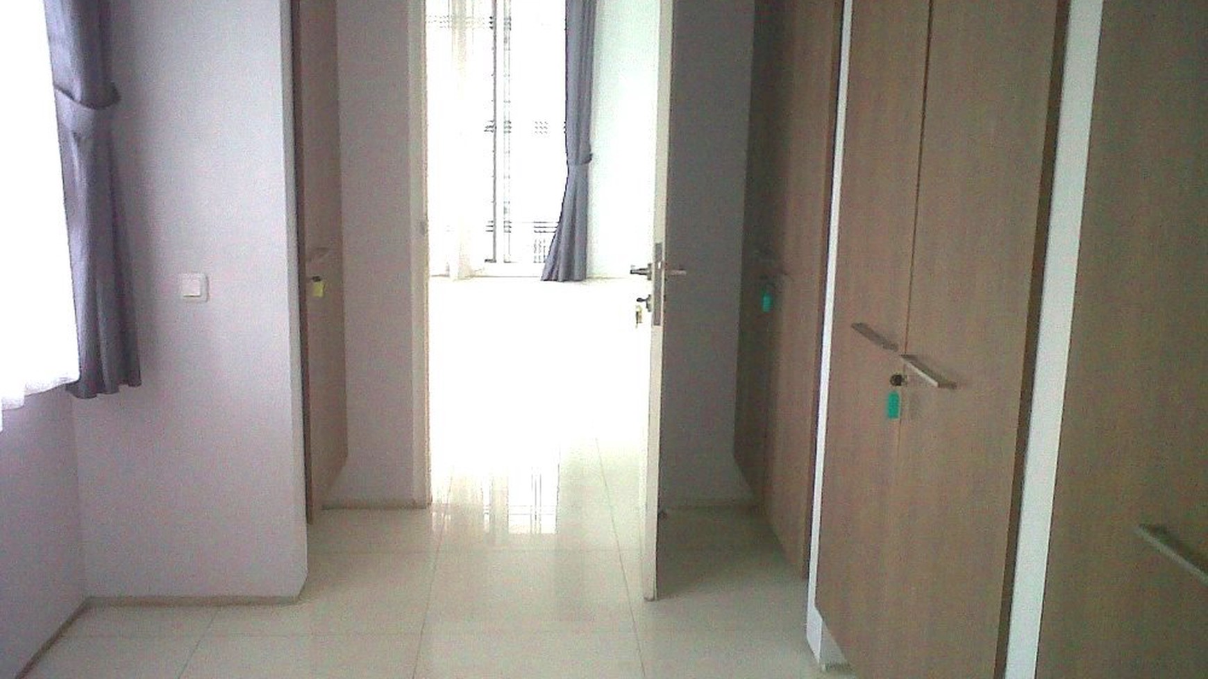 Newly...Minimalist Style...Nice Garden & Pool...Very Quiet & secure area...Close to JIS