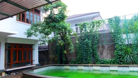 Nice Garden & Pool...Close t JIS....