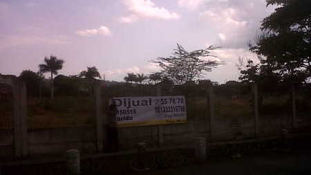 Kavling di Danau Toba