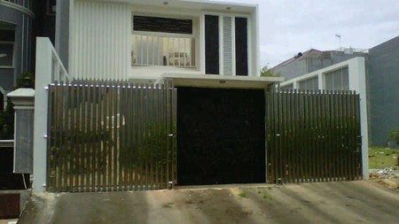 RUMAH ANCOL DIJUAL