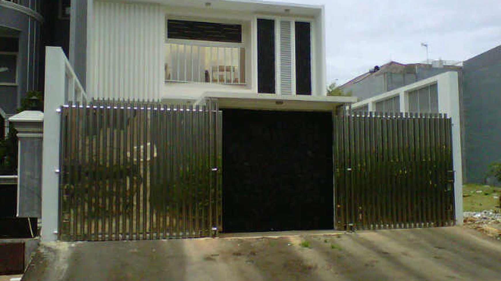 RUMAH ANCOL DIJUAL