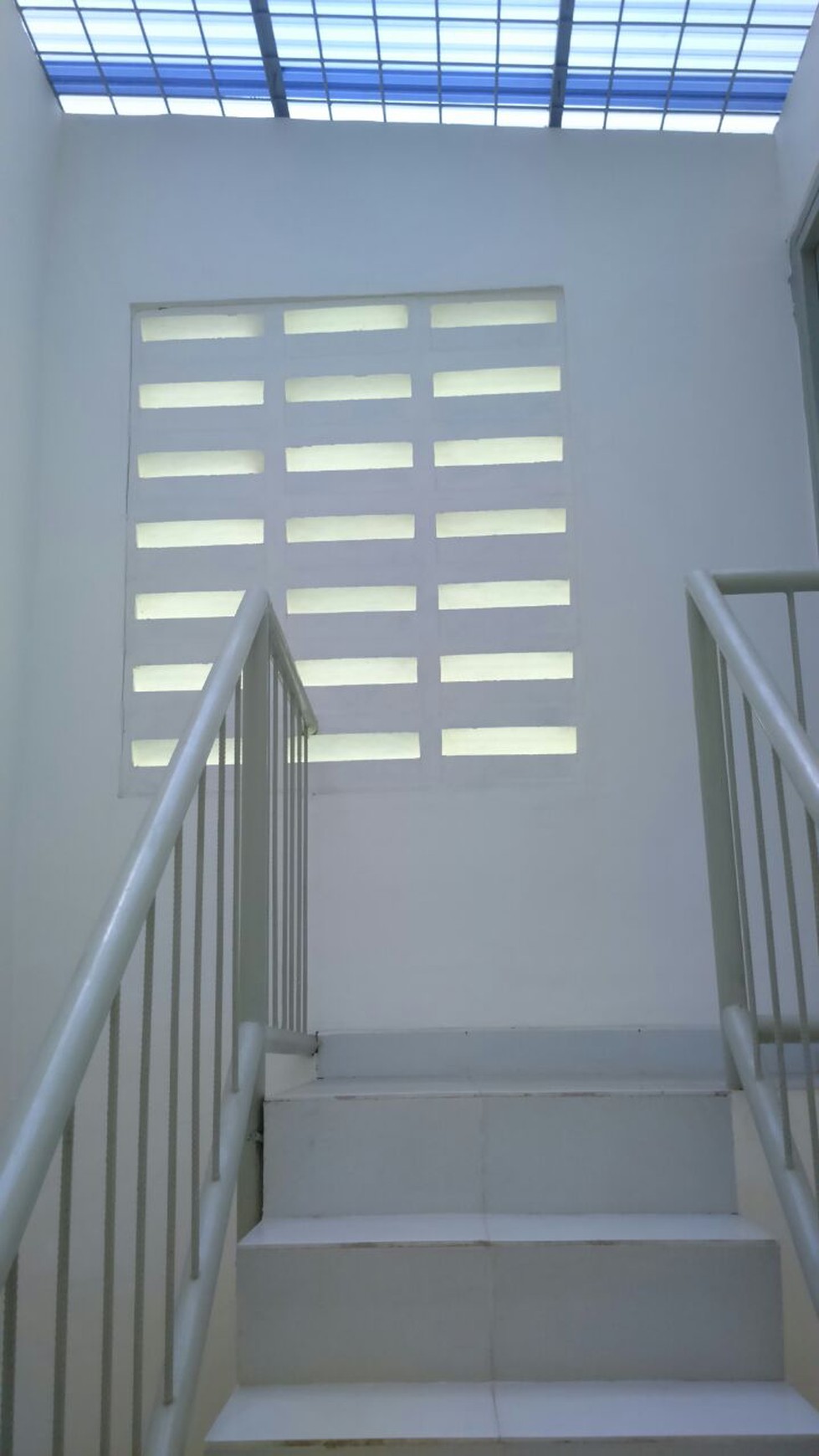 Dijual Ruko Jl. Beringin Raya - Perum, Karawaci