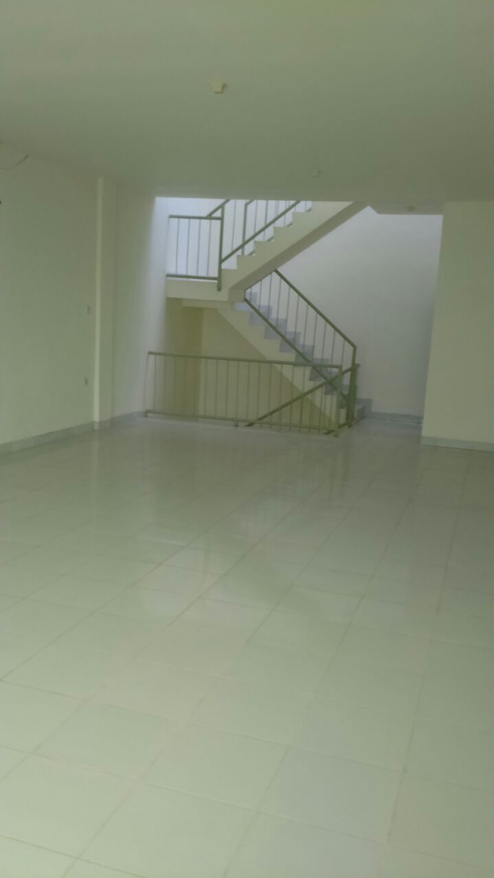 Dijual Ruko Jl. Beringin Raya - Perum, Karawaci