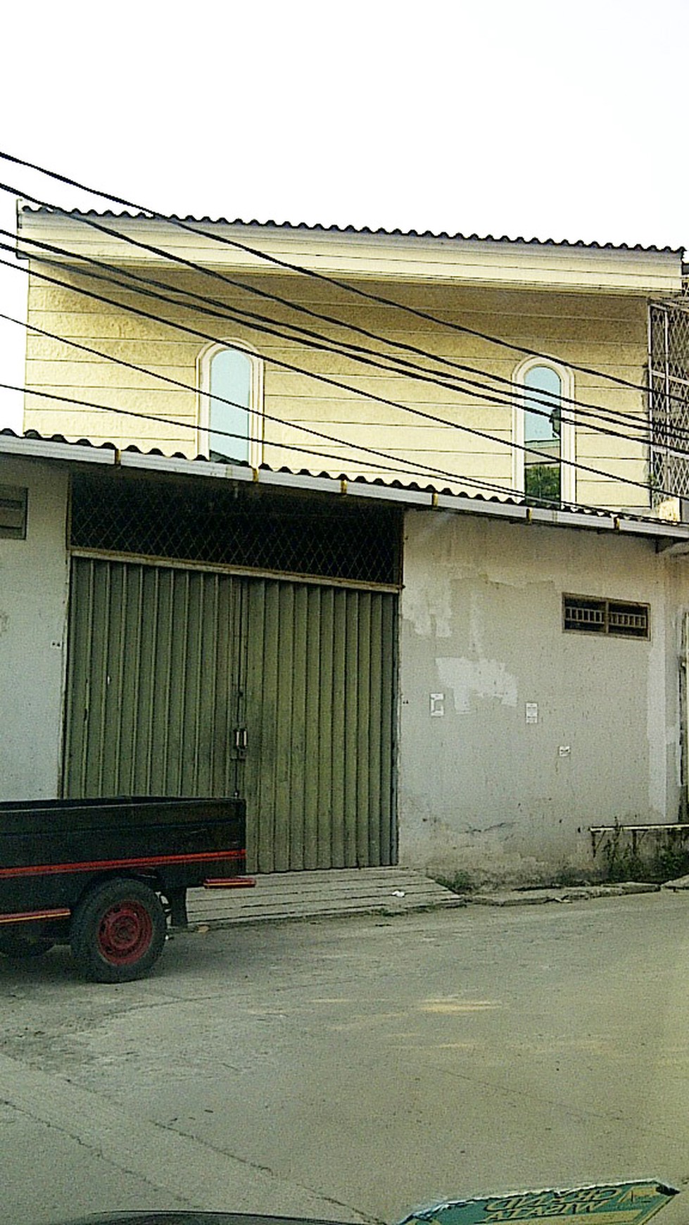 Dijual Rumah + Gudang di Komp. THI, Jakarta Barat