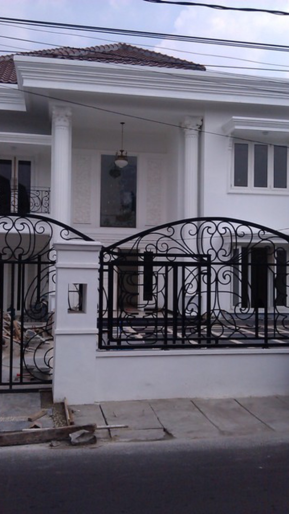 Rumah dijual di Cirendeu