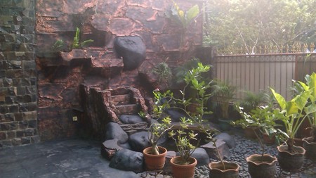 Rumah dijual di Cirendeu