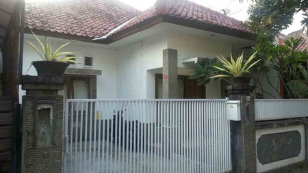 House At Imam Bonjol Denpasar