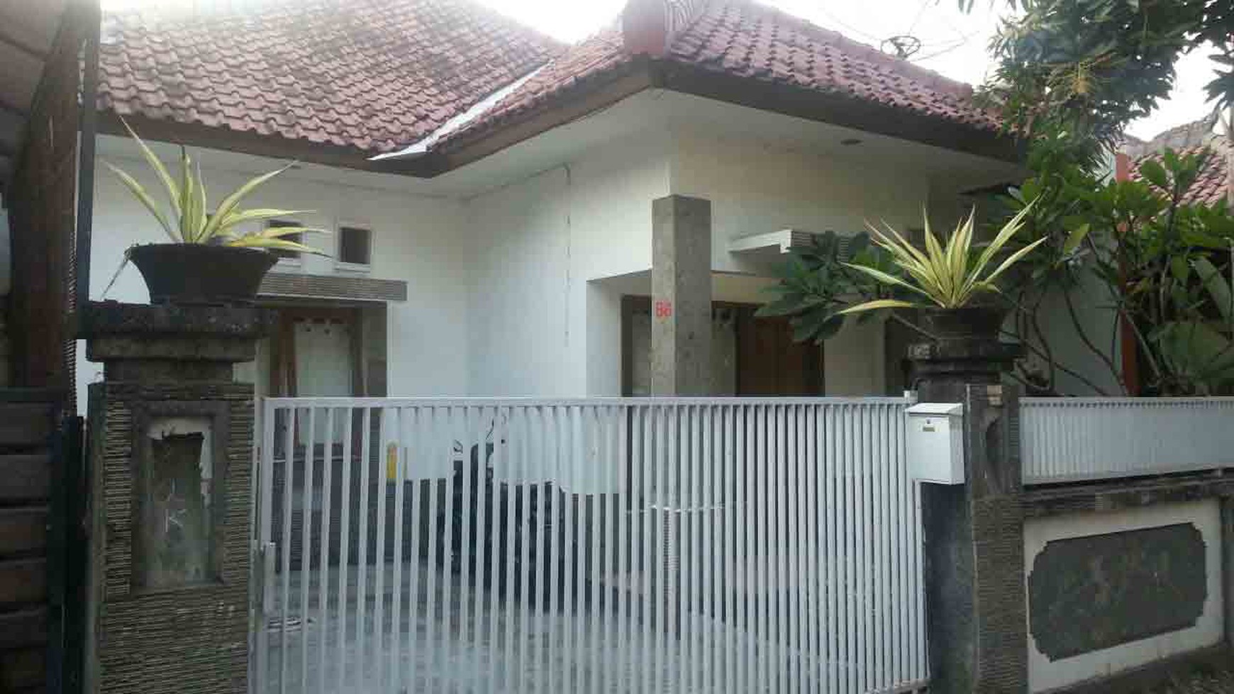 House At Imam Bonjol Denpasar