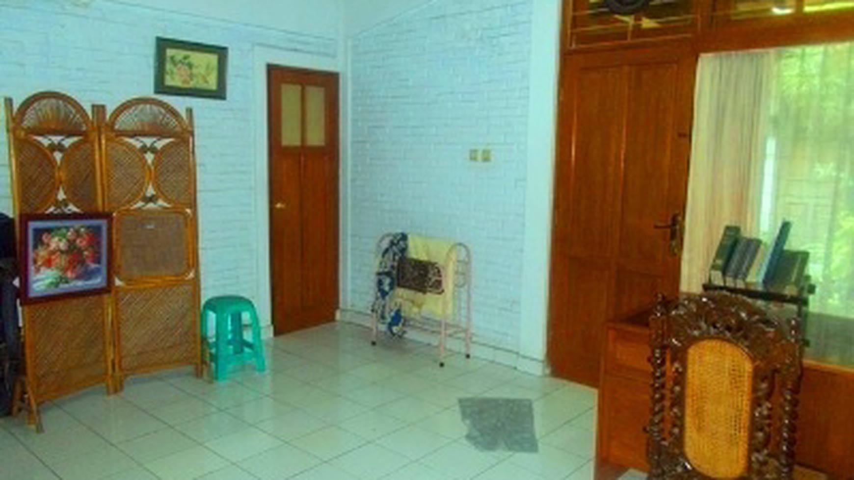 Rumahdijual HitungTanah...7000m..Deket RayaBogor,pintu Toll Cisalak...