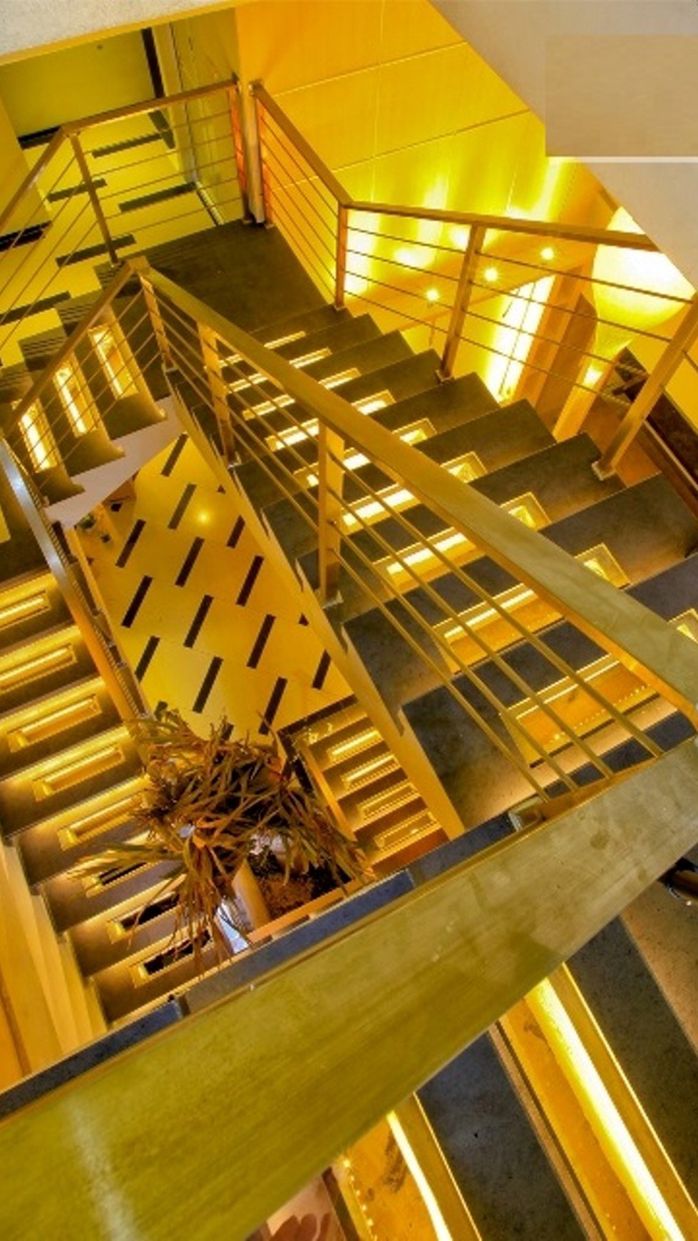 Rumah Cantik Minimalis,Jarang Ada,strategis,good price  Sektor 5 Bintaro Jaya..