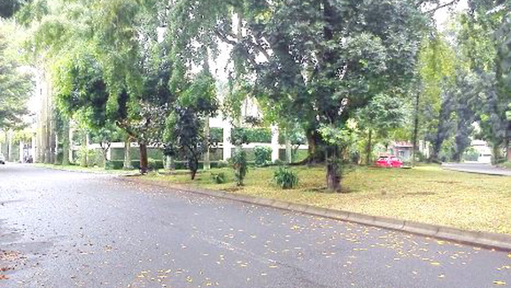 Big House...Big Pool....Big Garden...Quiet area...