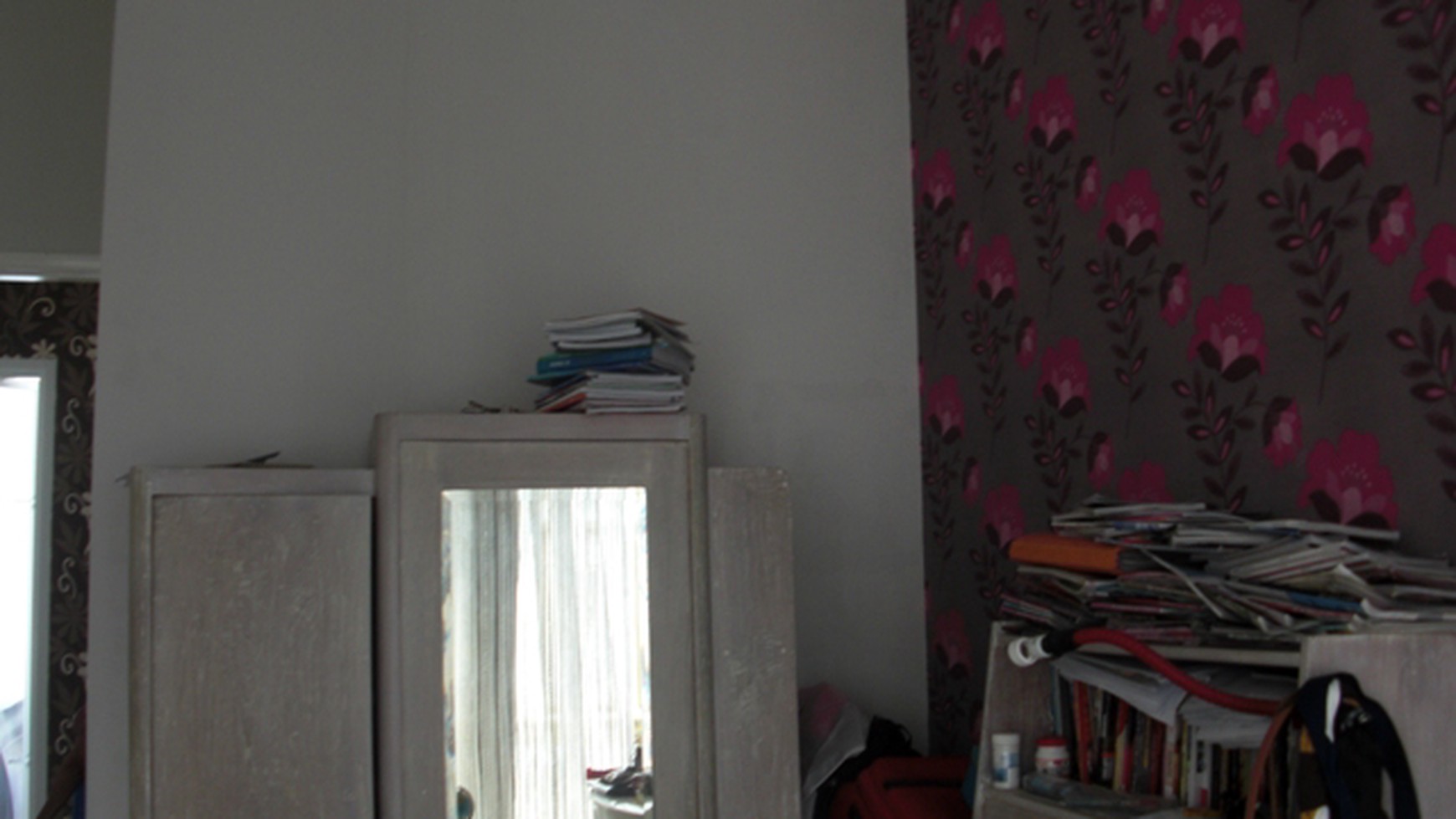 Rumah Minimalis,jarang ada,siap huni ,good price Sektor 8 Bintaro Jaya!!