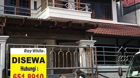 Rumah Disewakan!!!