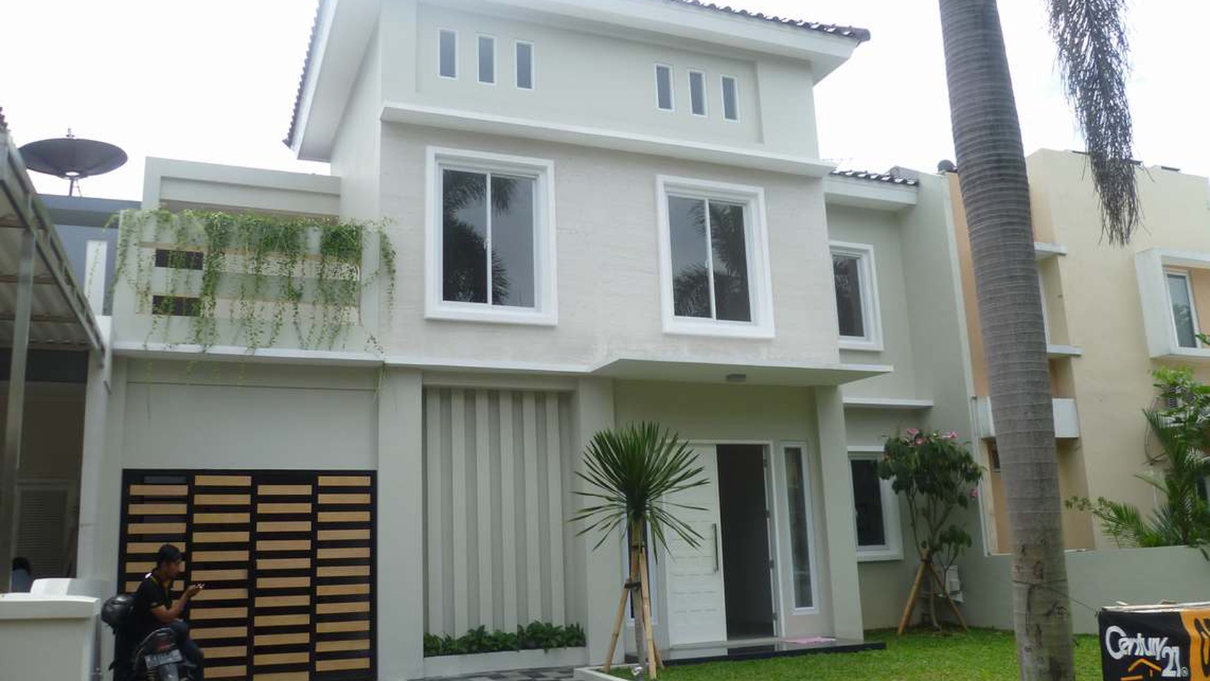 Dijual Rumah Taman Cendana Golf - Lippo Karawaci