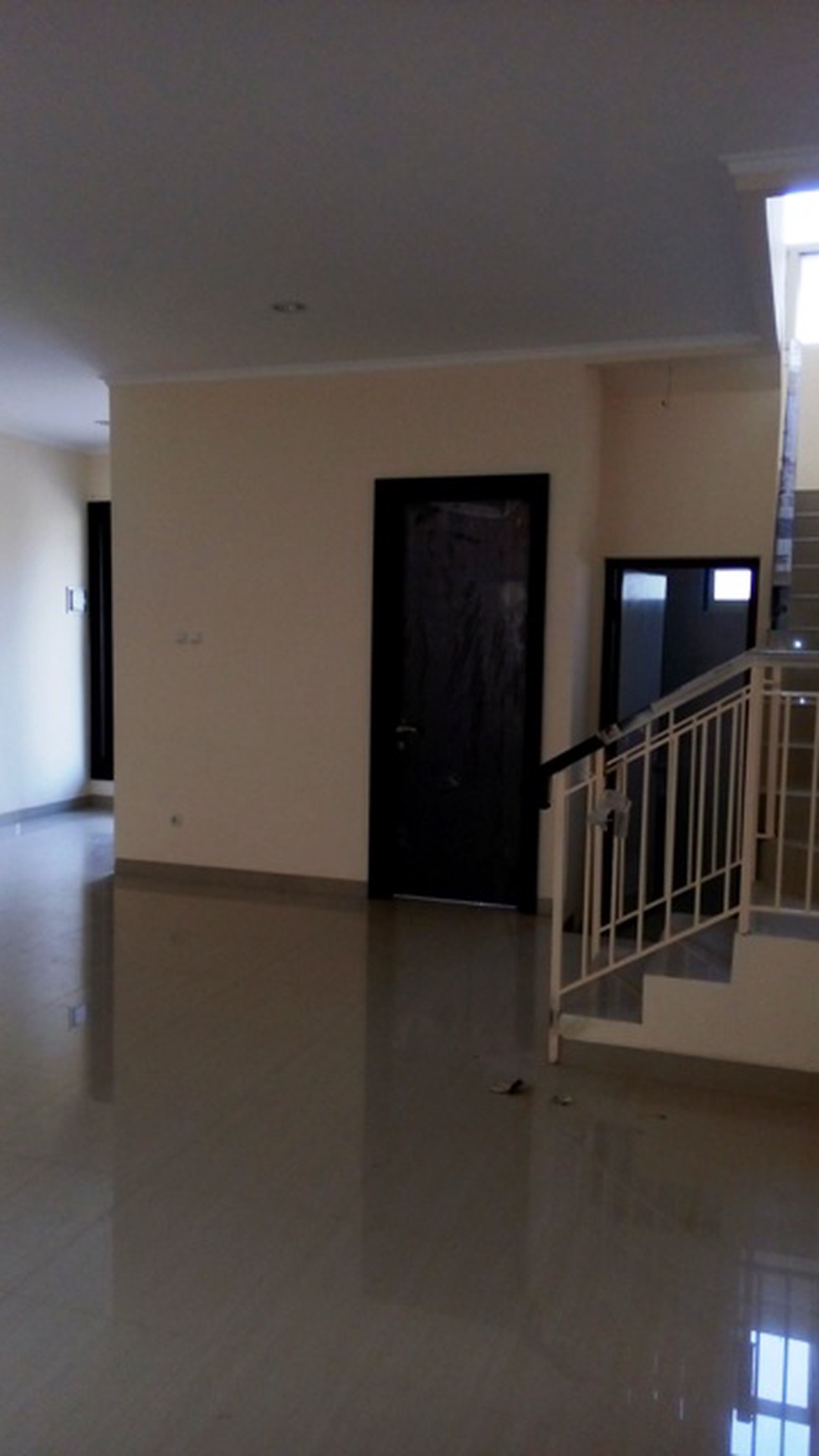 Rumah Baru di cluster ternama dari Dukuh Bima Kota legenda