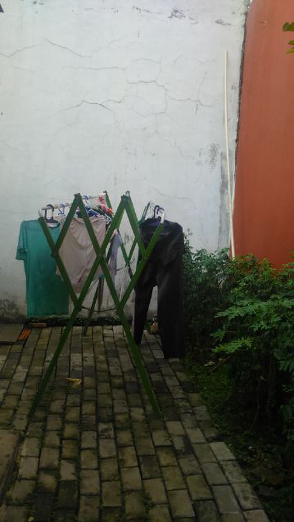 Dijual Rumah Medang Lestari - Legok, Karawaci