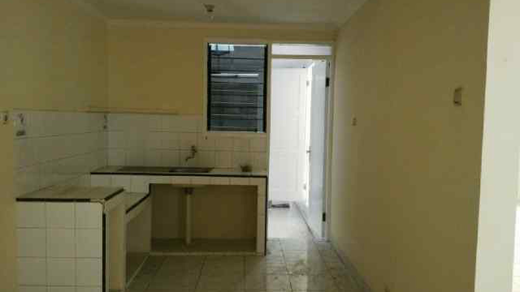 Dijual Rumah Taman Raya - Citra Raya