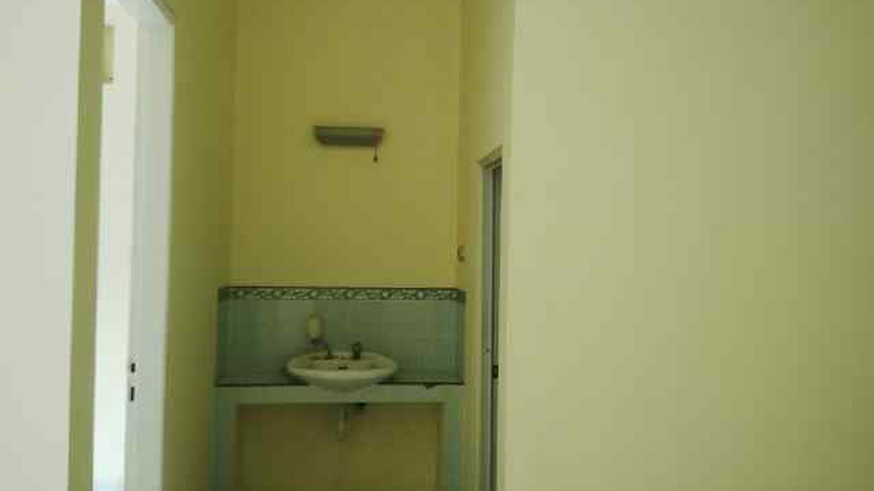 Dijual Rumah Taman Raya - Citra Raya