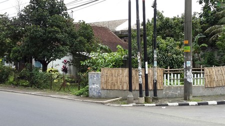 RUMAH PINGGIR JALAN,BAGUS,STRATEGIS DI JAWA TENGAH
