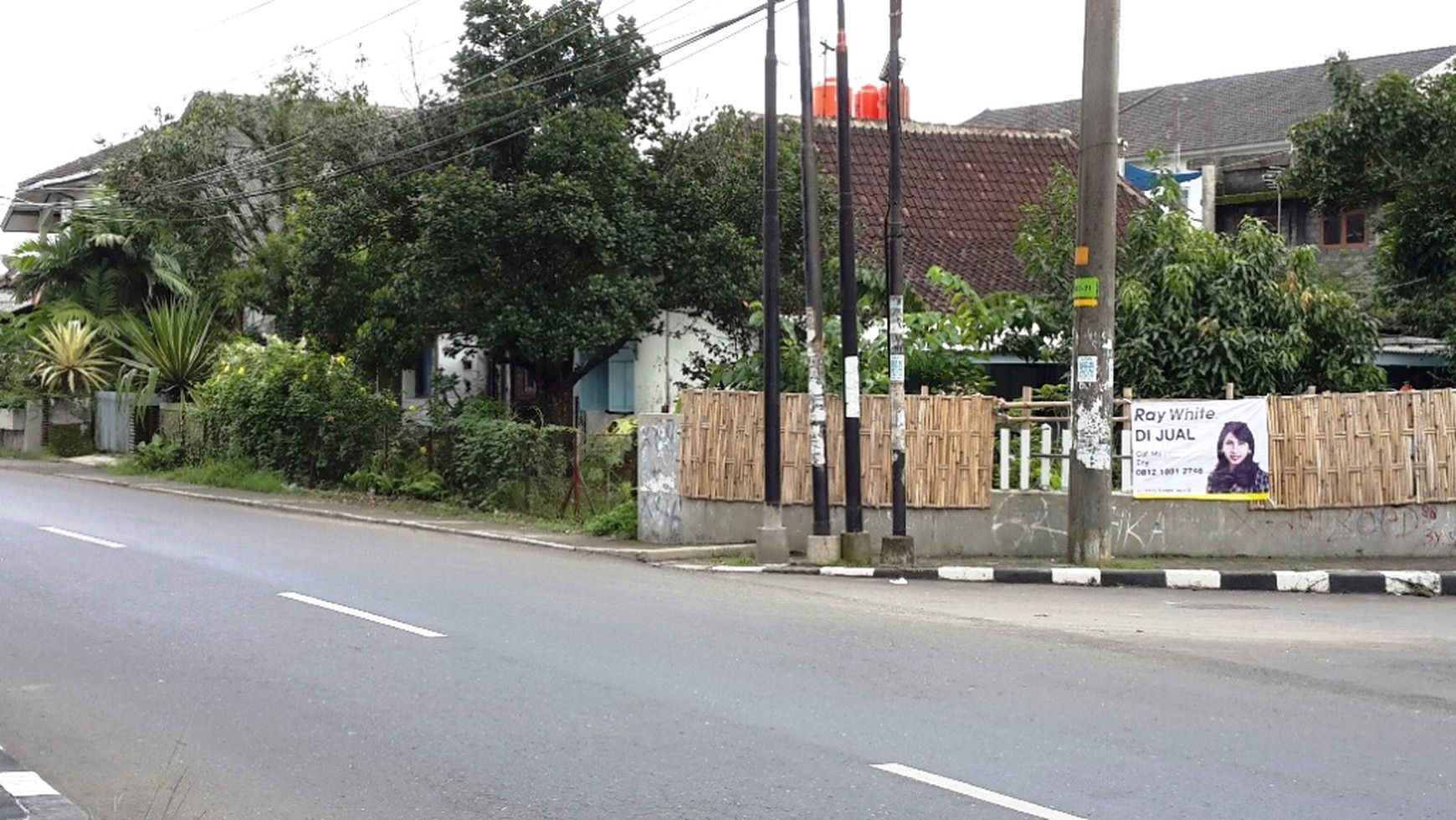 RUMAH PINGGIR JALAN,BAGUS,STRATEGIS DI JAWA TENGAH