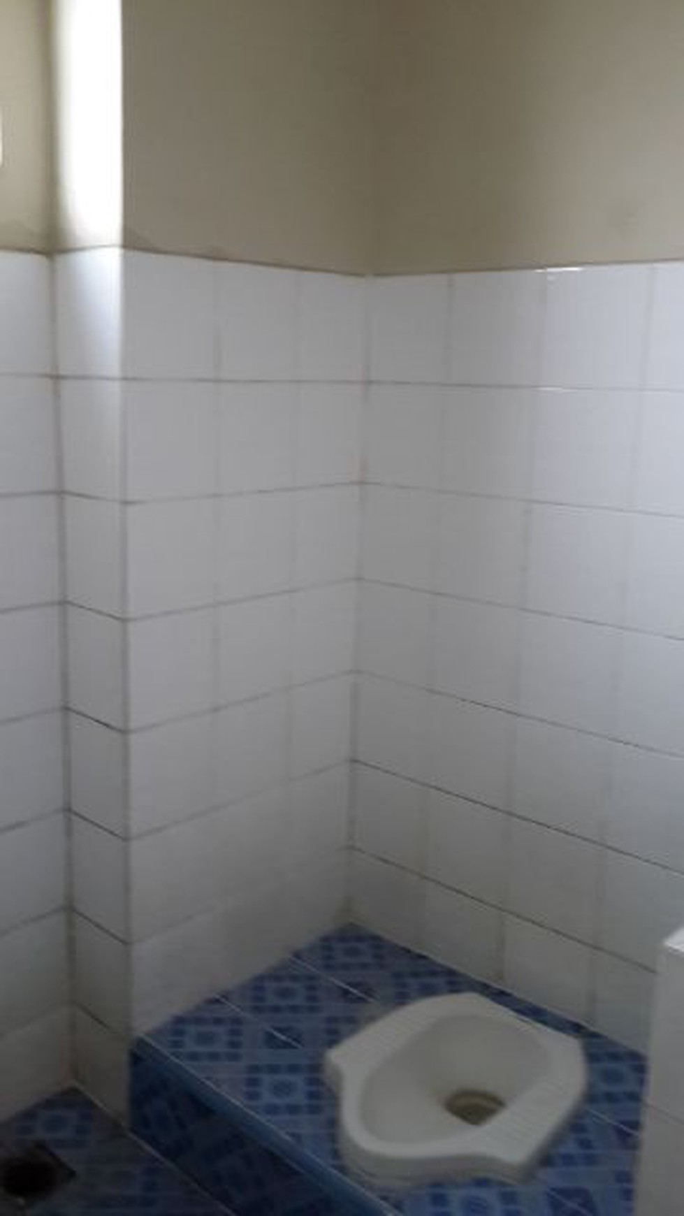 Disewakan Ruko Borobudur - Perum, Karawaci