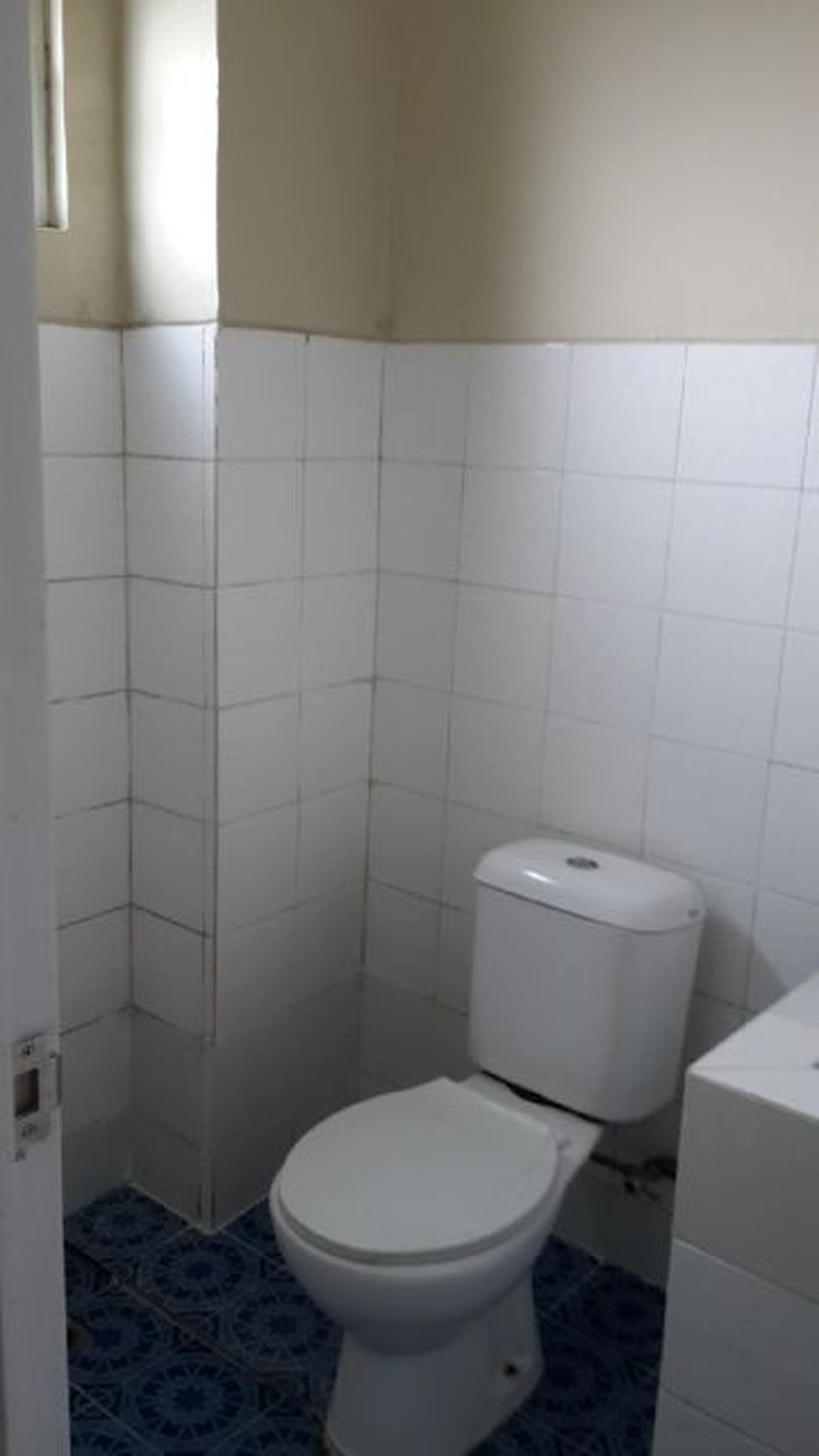 Disewakan Ruko Borobudur - Perum, Karawaci