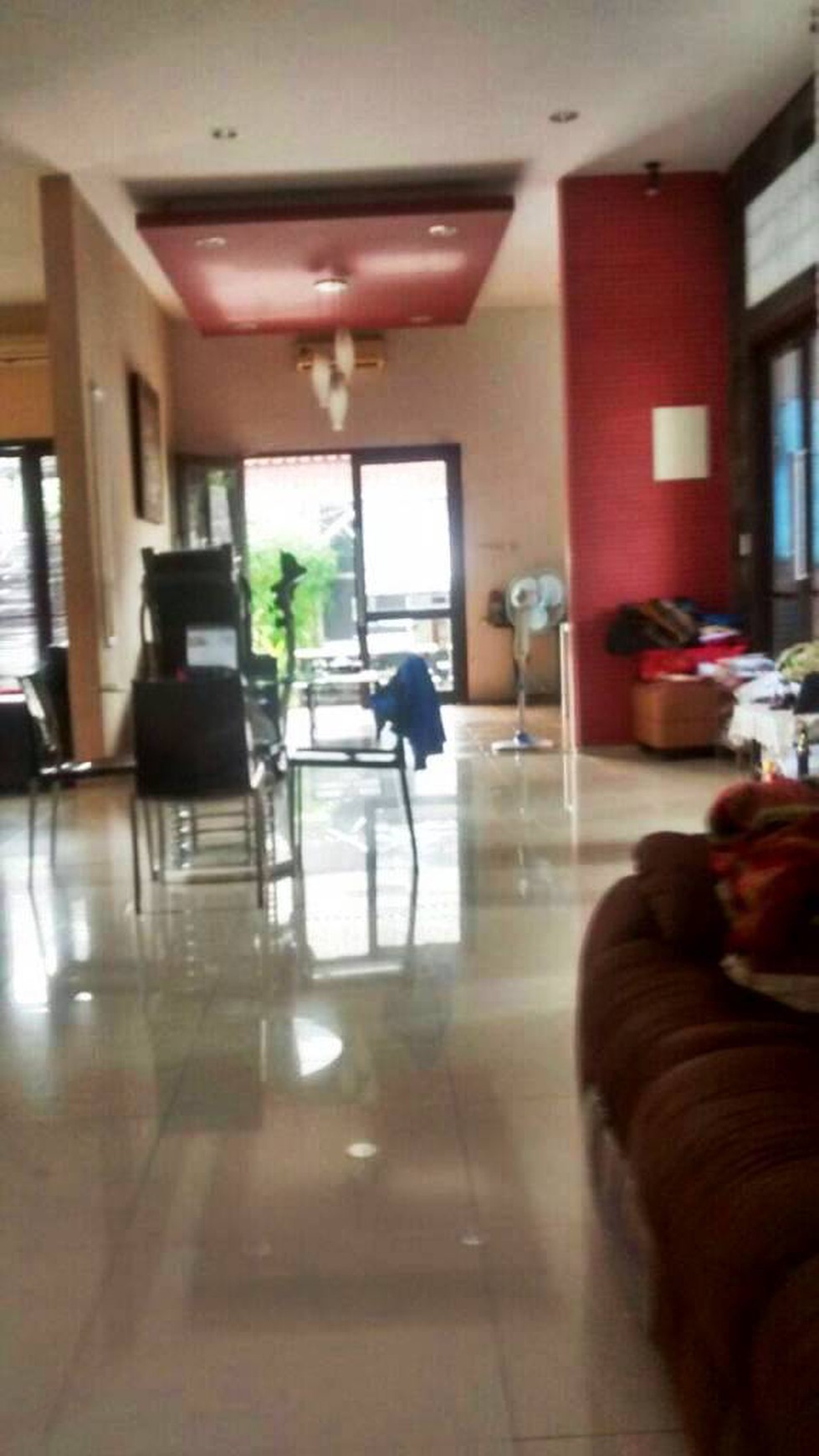 Rumah Ada s.pool di Bintaro Jakarta Selatan