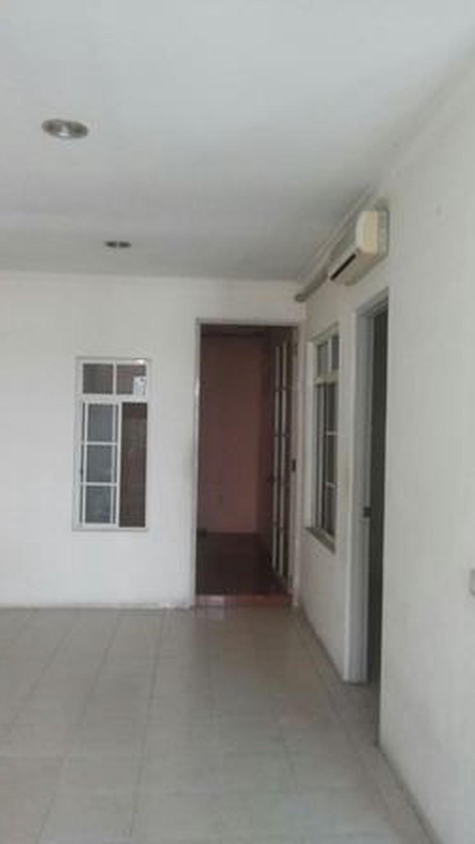 Dijual / Disewakan Rumah Taman Britania - Lippo Karawaci