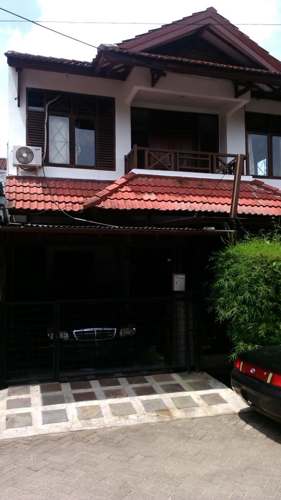 DIJUAL RUMAH DI KAWASAN BINTARO JAYA SEKTOR 5