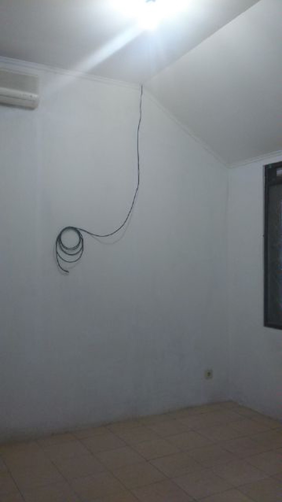 Disewakan Rumah Taman Ubud Permata Timur - Lippo Karawaci