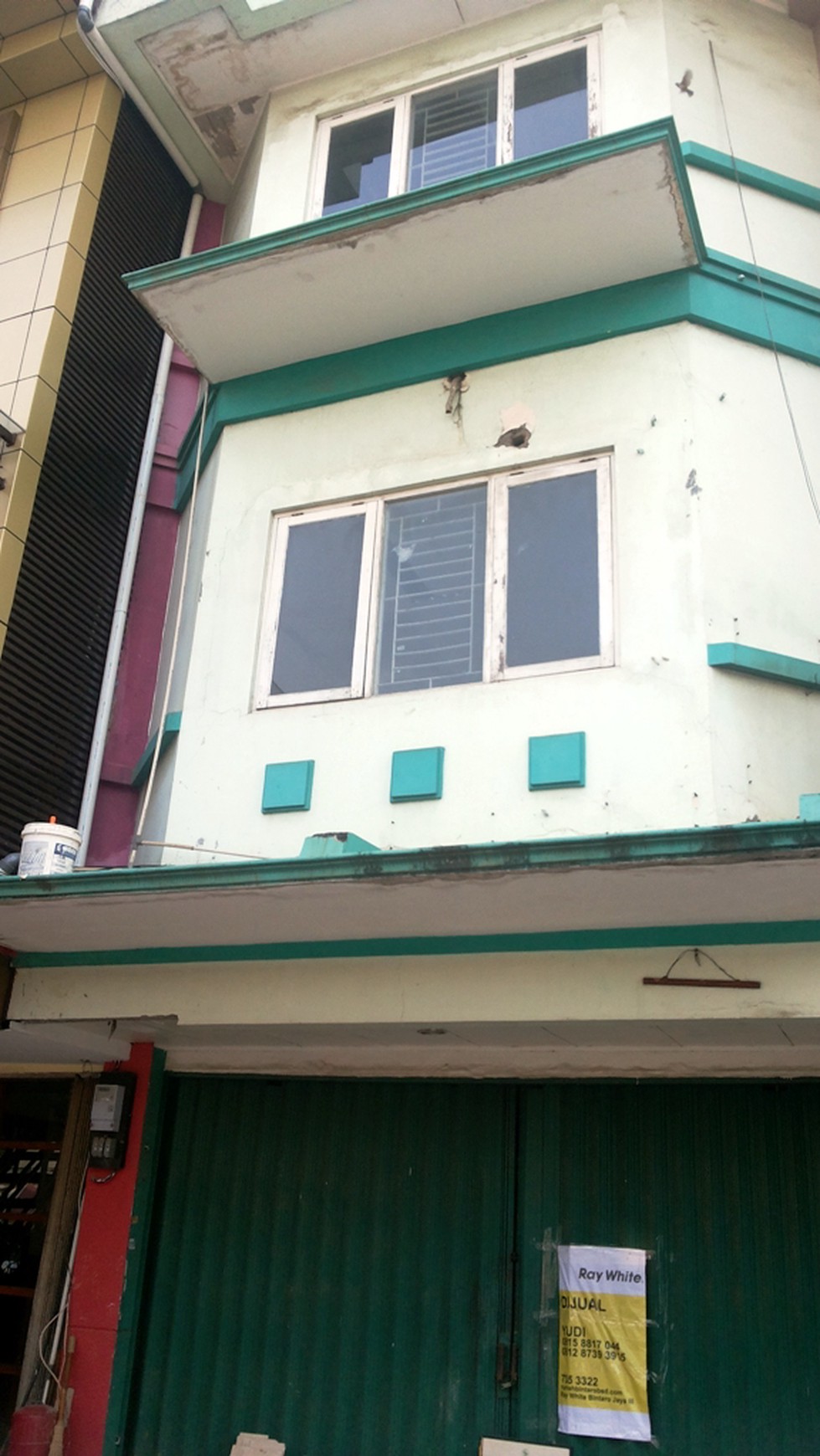 Ruko Di Daerah Komercil Di Pondok Ranji