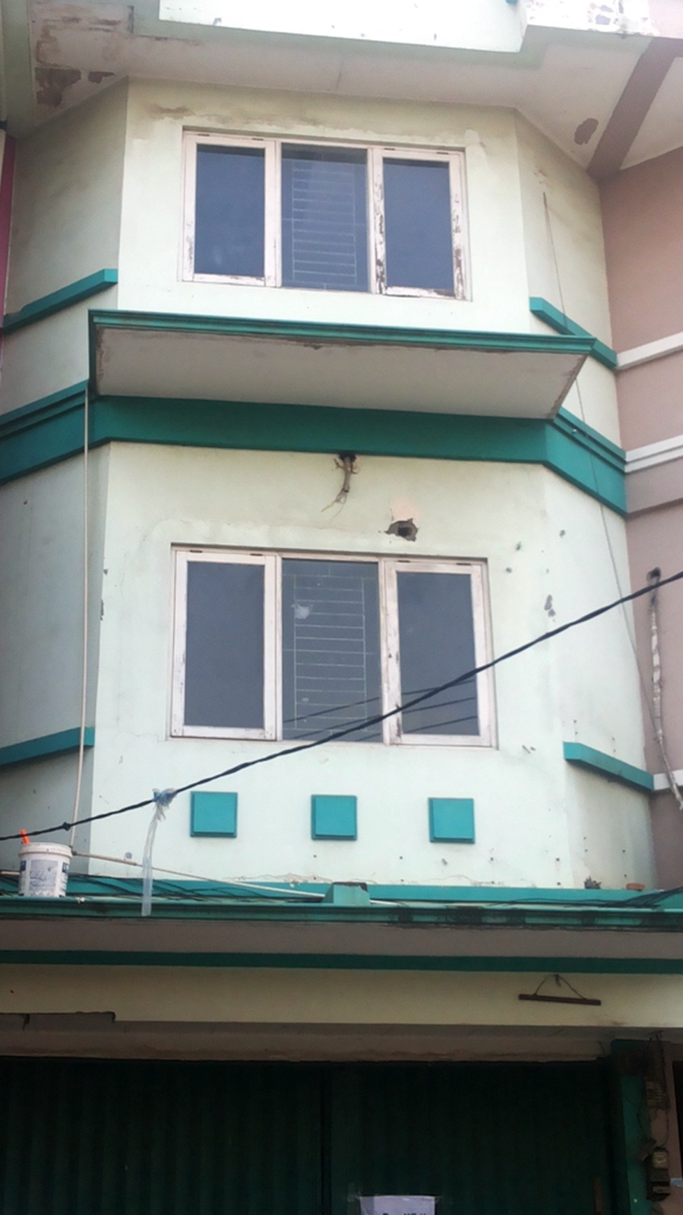 Ruko Di Daerah Komercil Di Pondok Ranji