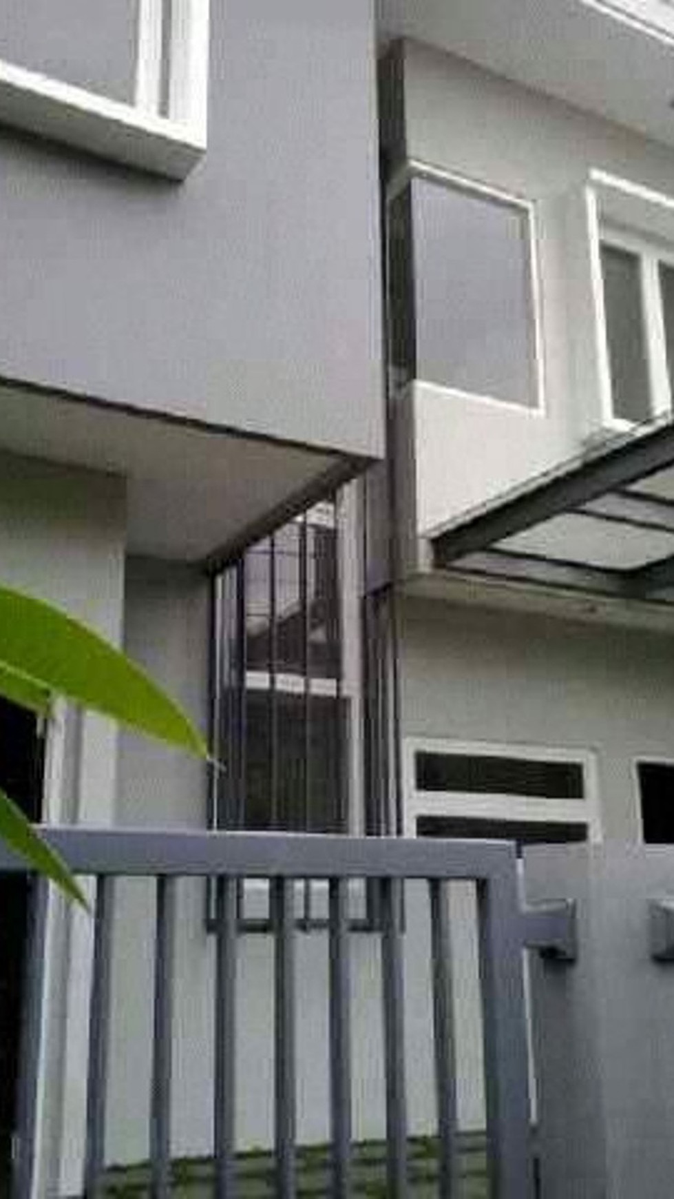 House For Rent ,Band New,Siap Huni di Sektor 2