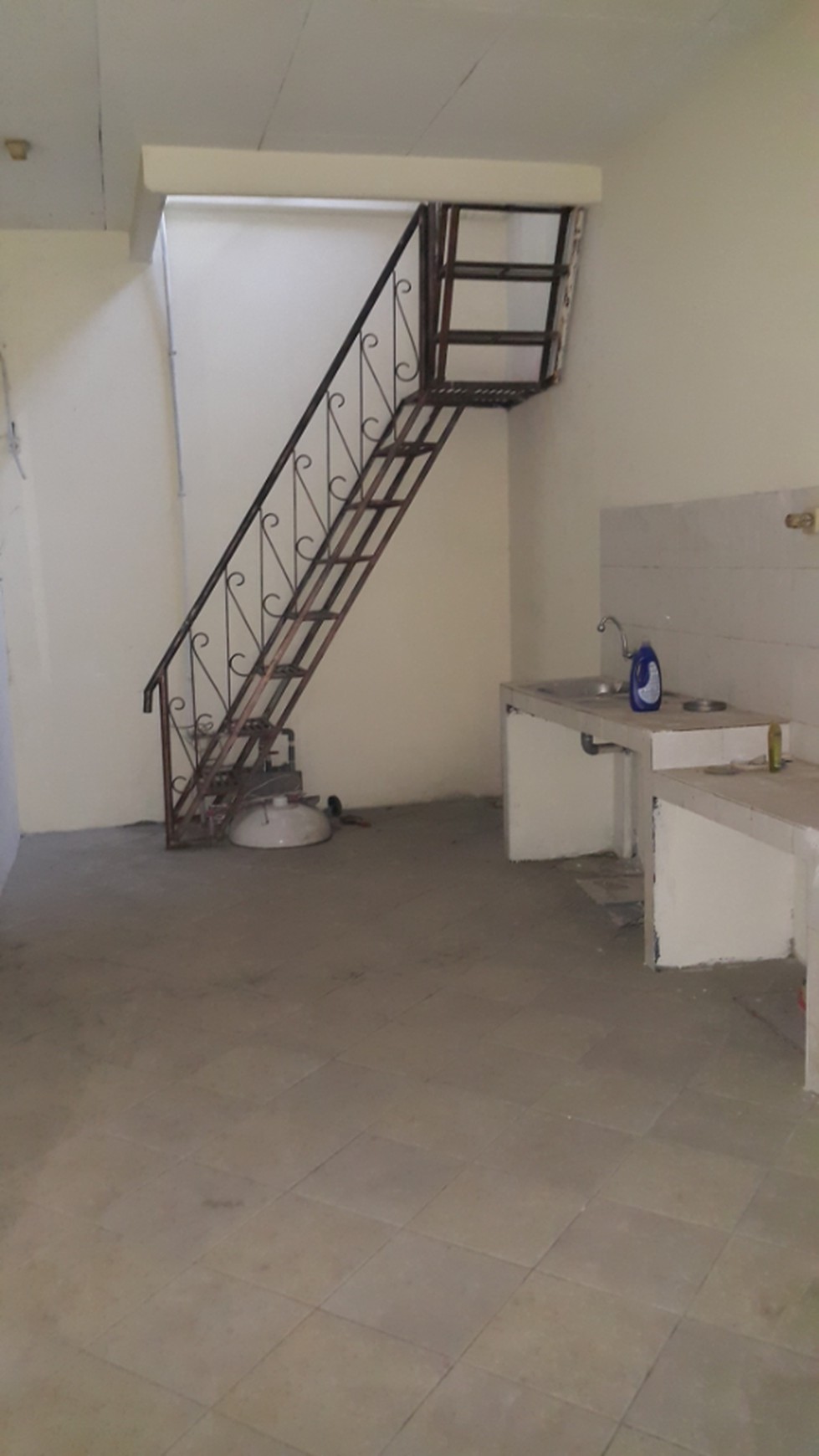 Dijual / Disewakan Rumah Taman Ubud Indah - Lippo Karawaci