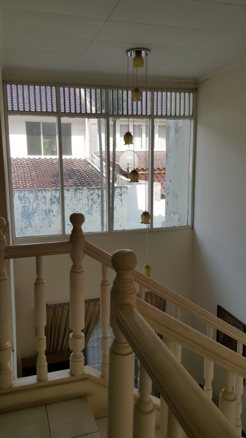 Dijual Rumah Taman Himalaya Jl. Gn. Nangka- Lippo Karawaci