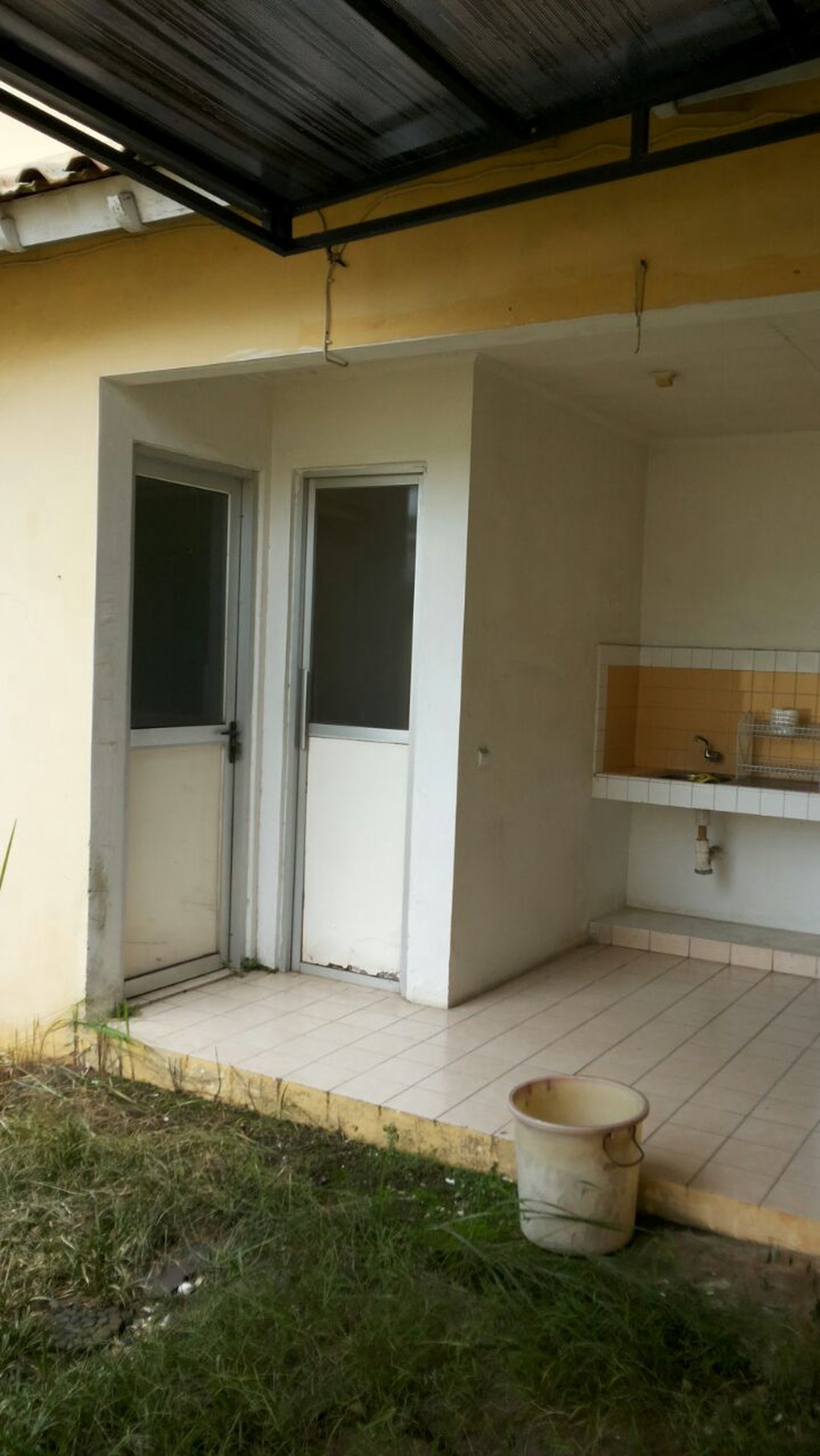 Disewakan Rumah Taman Beverly Golf - Lippo Karawaci