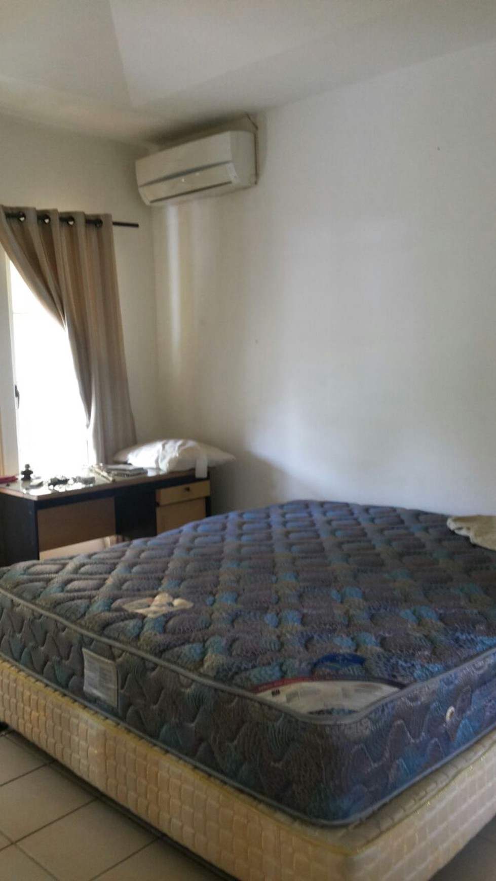 Disewakan Rumah Taman Beverly Golf - Lippo Karawaci