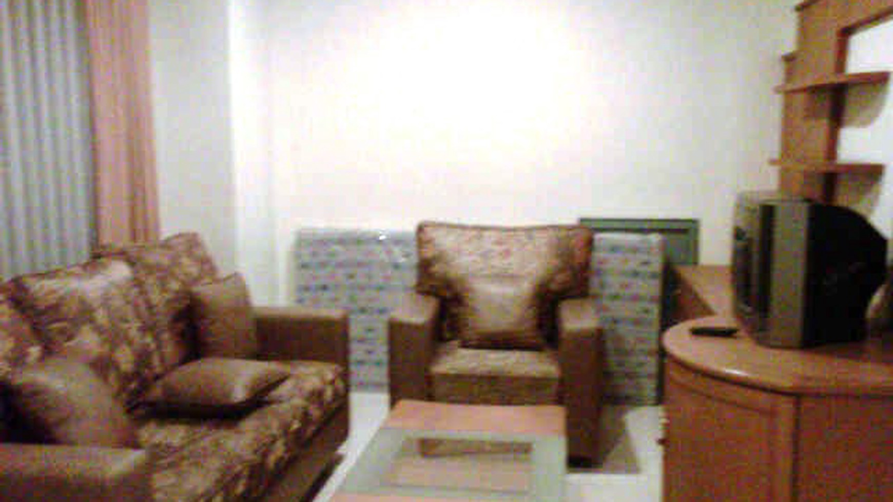 Apartement di Beverly- HR Muhammad, Bagus, Furnish + Siap Huni