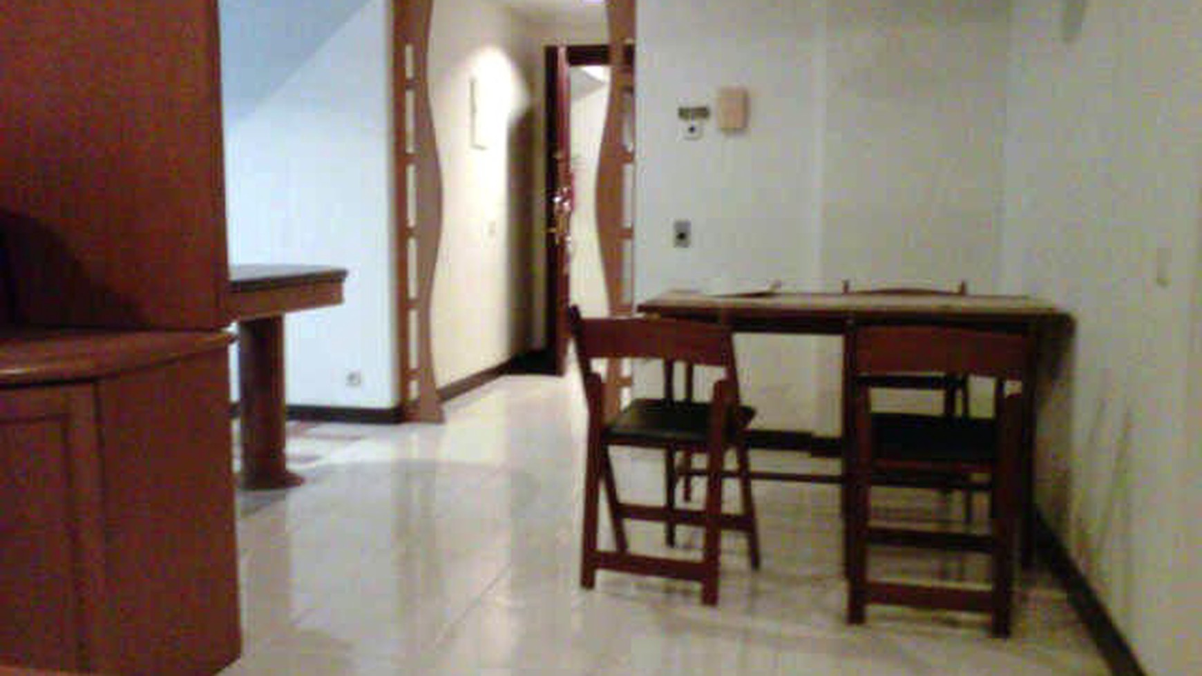 Apartement di Beverly- HR Muhammad, Bagus, Furnish + Siap Huni