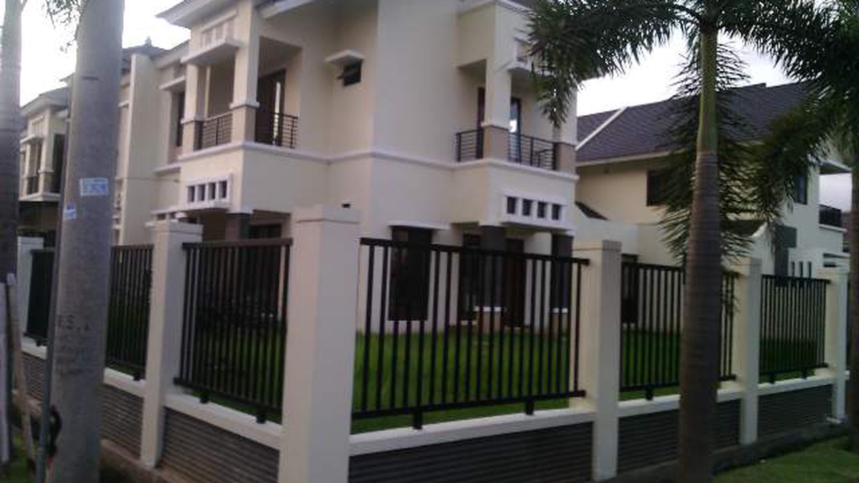 RUMAH CANTIK