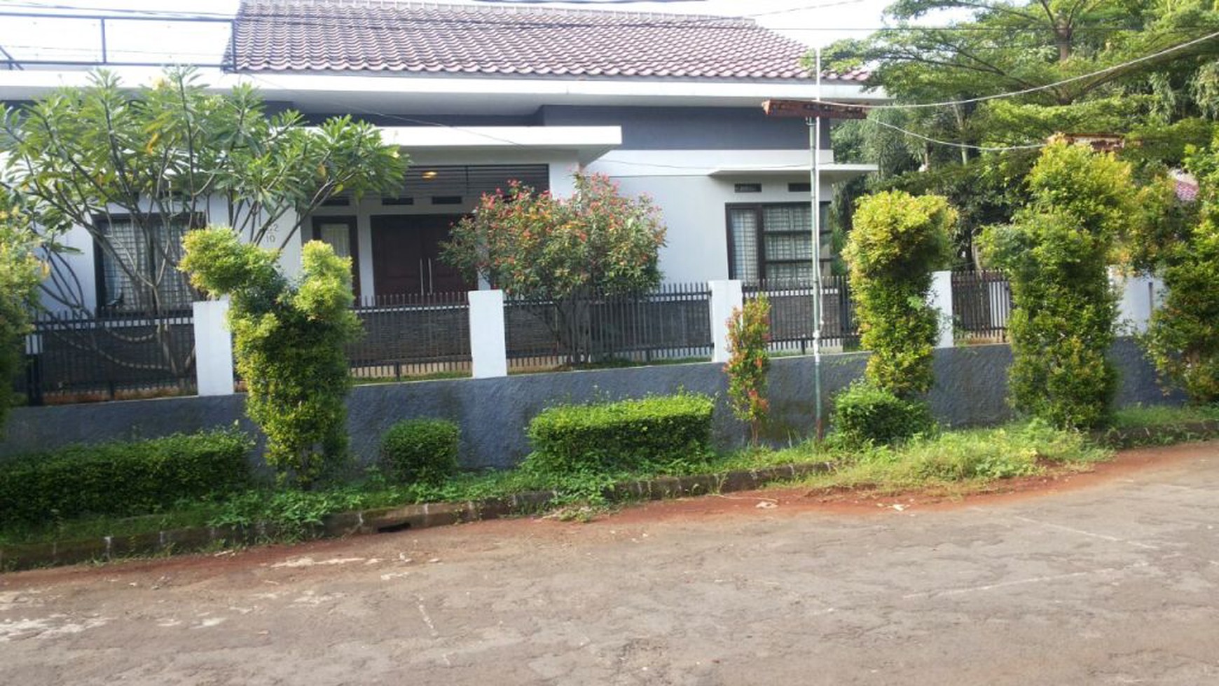 Rumah siap huni,lokasi strategis di Sektor 9 Bintaro Jaya